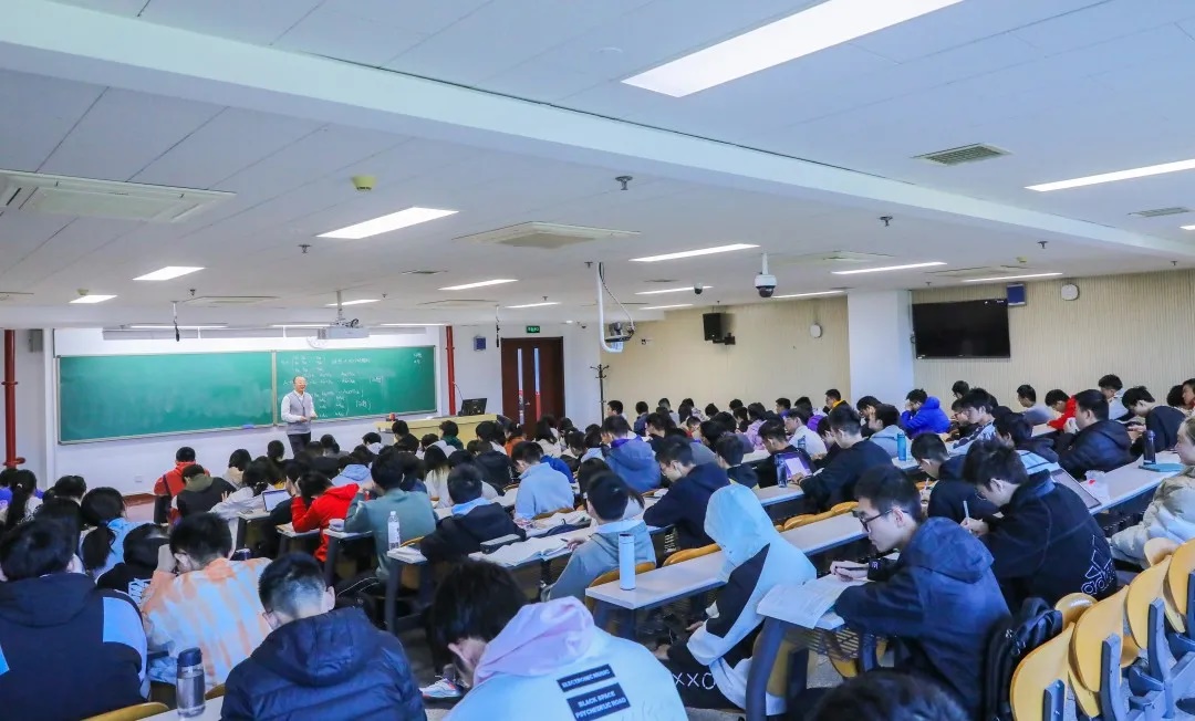柳彬2.jpg